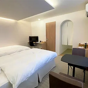 Resi Hachi Apartamento